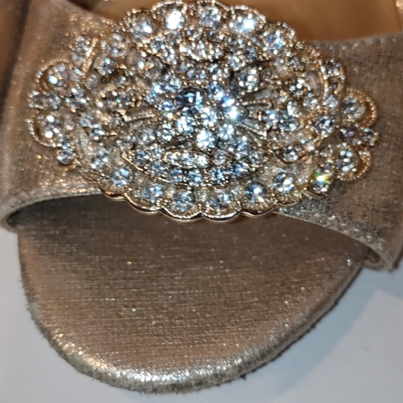 Badgley Mischka Gold Open Toe Rhinestones He… - Picture 5 of 15